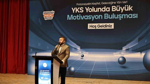 Arnavutköy'de Gençlere YKS Motivasyon Desteği