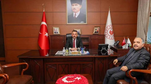 Zonguldak'ta Vali Hacıbektaşoğlu ile Müftü Demir Görüştü