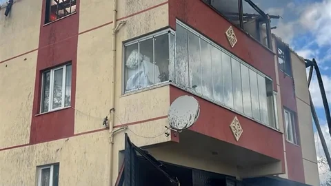 Kastamonu'da Üç Katlı Binada Yangın Çıktı