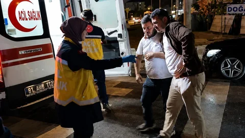 Düzce'de Kavşakta Çarpışma