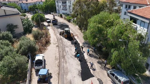 Ayvalık'ta Yol Onarımları Devam Ediyor