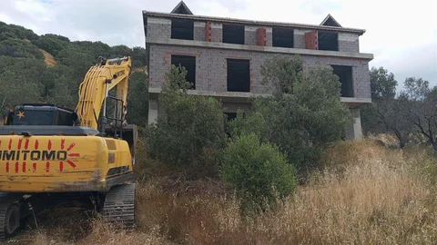 Çanakkale'de 11 Kaçak Yapı Yıkıldı