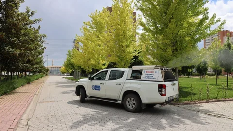 Selçuklu'da İlaçlama Çalışmaları Devam Ediyor