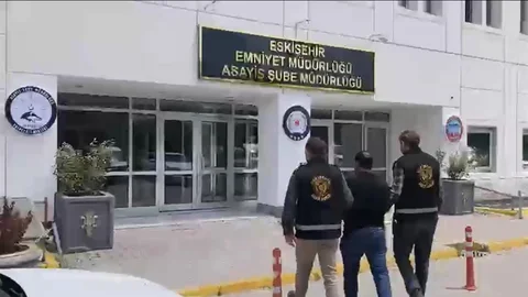Eskişehir'de Hapis Cezası Olan 4 Şahıs Yakalandı