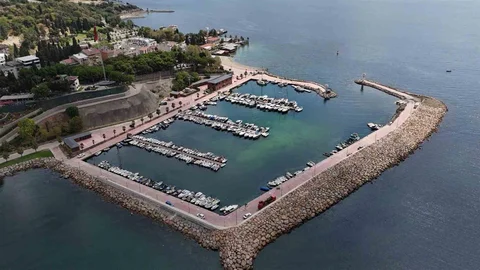 Darıca'da Balıkçı Barınağı Ücretleri Kaldırıldı