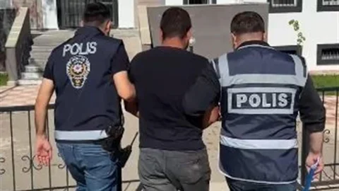 Firari Hükümlü Sivas'ta Yakalandı