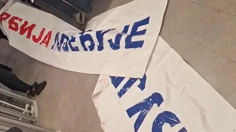 Karadağ'da Sırbistan Vatandaşları Geri Gönderildi