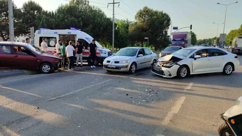 Sakarya'da Trafik Kazası: 1 Yaralı