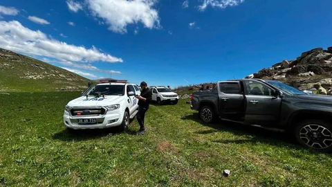 Kars'ta Kayıp Genç İçin Arama Çalışmaları Devam Ediyor