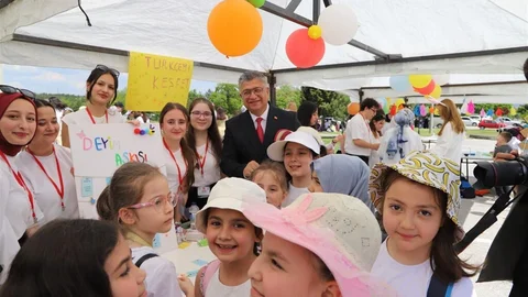 Kütahya’da 3. Çocuk Şenliği Coşkusu Yaşandı