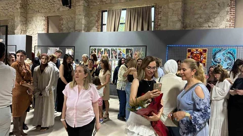 Çukurova Üniversitesi'nde Mezuniyet Sergisi