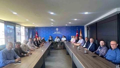 AK Parti Bilecik'te Toplantı Gerçekleştirildi