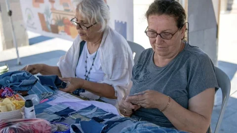 Kullanılmayan Eşyalar Takas Dükkanında Yeni Sahiplerini Buluyor