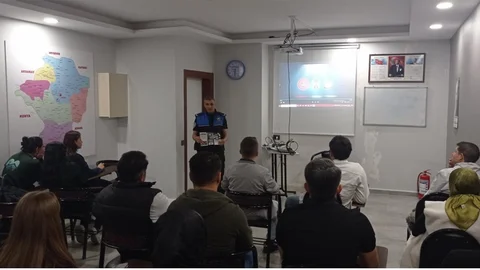 Niğde'de Dolandırıcılık Bilgilendirme Çalışması
