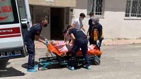 Elazığ'da Kardeşler Düşerek Mahsur Kaldı