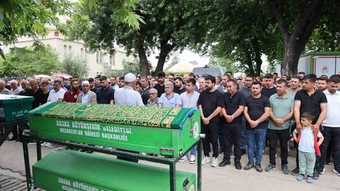 Adana'da Babası Tarafından Vurulan Genç Defnedildi