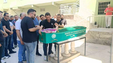 Zehra'nın Cenazesi Gözyaşlarıyla Uğurlandı