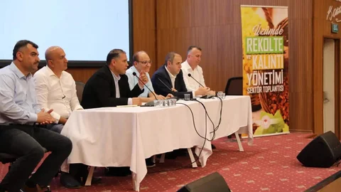 Manisa'da Üzüm Gündemi Konuşuldu