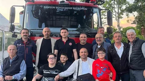 Samsun'da Yavru Kargaya Yardım