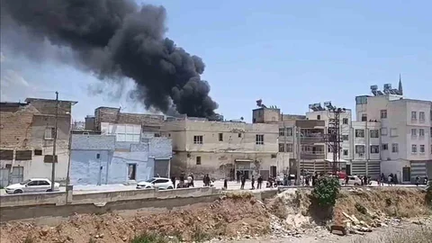 Depo Yangını İtfaiyeyi Harekete Geçirdi