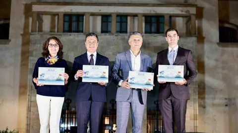 Ege’nin İki Yakası Buluştu