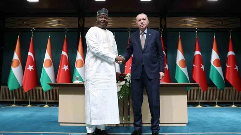 Cumhurbaşkanı Erdoğan Afrika İlişkilerini Güçlendiriyor