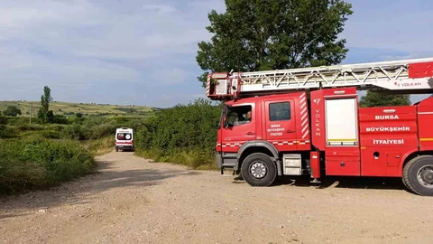 Bursa'da Dereye Düşen Çocuk Kurtarıldı