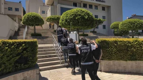 Uyuşturucu Operasyonunda 4 Tutuklama Gerçekleşti