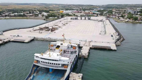 Gelibolu'da Yeni Feribot İskelesi Açılıyor