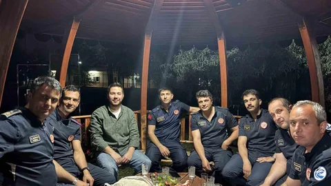 Eskişehir'de Yavru Kedileri Kurtardı