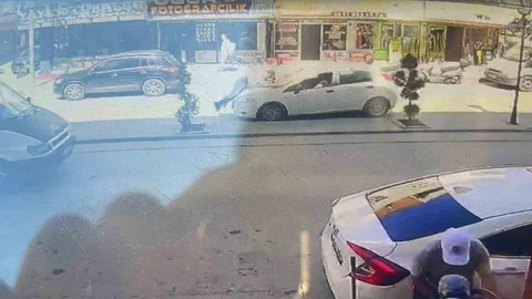 Karaman'da Otomobil Yaya Çarptı