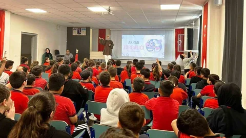 Akran Zorbalığına Farkındalık Seminerleri Kütahya'da