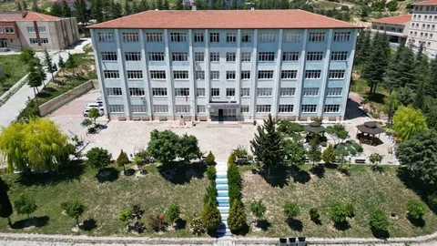 Karamanoğlu Mehmetbey Üniversitesi'nde Yeni Programlar
