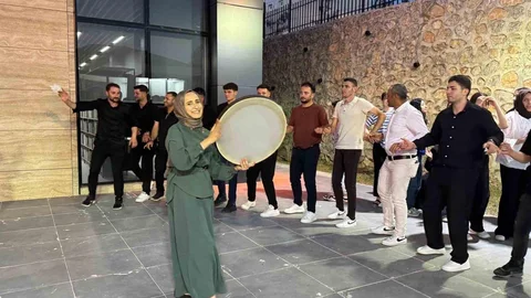 YKS Öncesi Öğrencilere Moral Etkinliği Düzenlendi