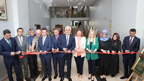Muş'ta Hayat Boyu Öğrenme Haftası Sergisi