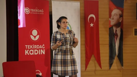 Tekirdağ'da Kadın Sağlığı Semineri Düzenlendi