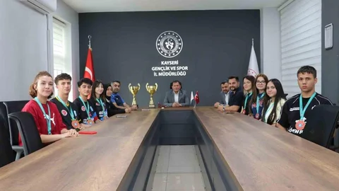 Kayseri'den Kick Boks Dünya Kupası'na Madalya Yağdı