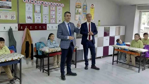 Kütahya'da Anlamlı Okul Ziyareti