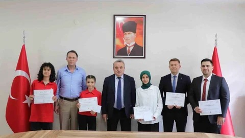 Bilecik’te Başarı Belgeleri Verildi