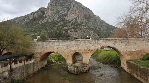 Kozan İl Olma Heyecanını Yaşıyor