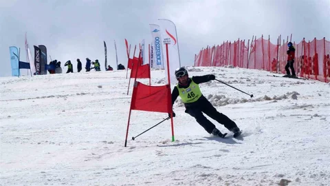 Erzurum'da Yazın Kayak Keyfi