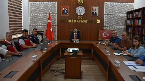 Salihli'de Tarım İşçileri Sorunları Görüşüldü