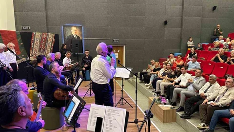 Hayat Boyu Öğrenme Haftası’nda Türkülerle Dolu Gece