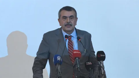 Eğitime En Yüksek Payı Türkiye Ayırıyor