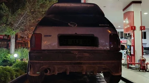 Kocaeli'de Bıçaklı Kavga: 3 Yaralı