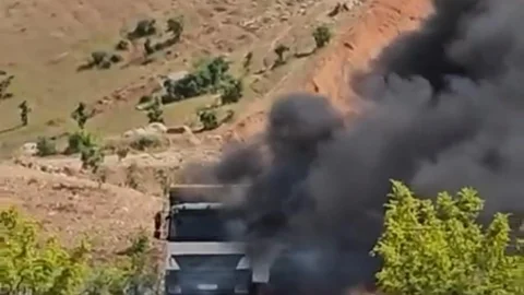 Siirt'te Kamyon Yangını Panik Yarattı