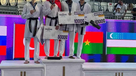 Milli Taekwondocular Roma'da Başarı Gösterdi
