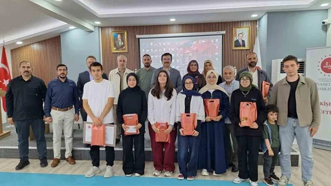 Eskişehir'de Umre Ödüllü Yarışma Kazananları Belirlendi