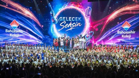 Bahçeşehir Koleji'nde Yıl Sonu Gösterisi