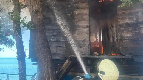 Ordu'da Kafe Eklentisinde Yangın Çıktı